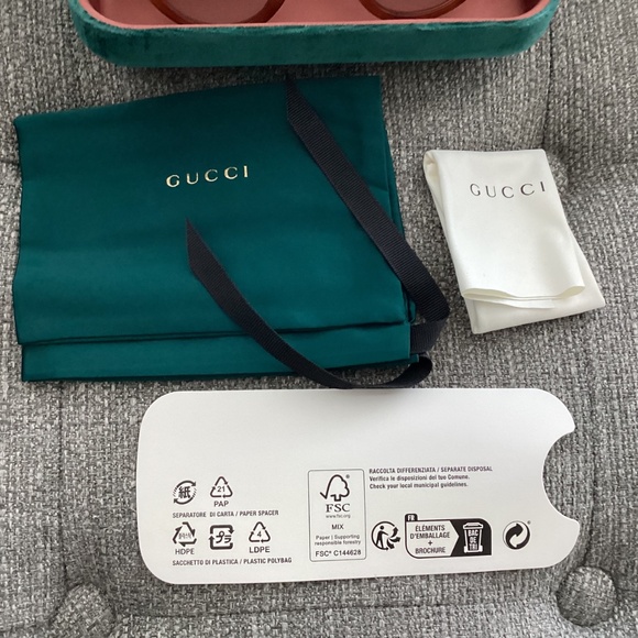 Gucci Core 53mm Cat Eye Sunglasses - Picture 3 of 11